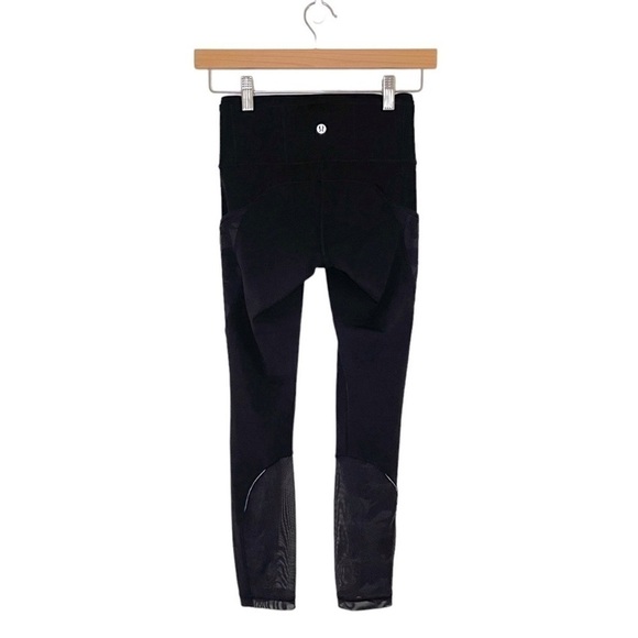 Lululemon Fast and Free Crop 23” Mesh Legging Black Incognito Camo Embossed 2 - Picture 7 of 16